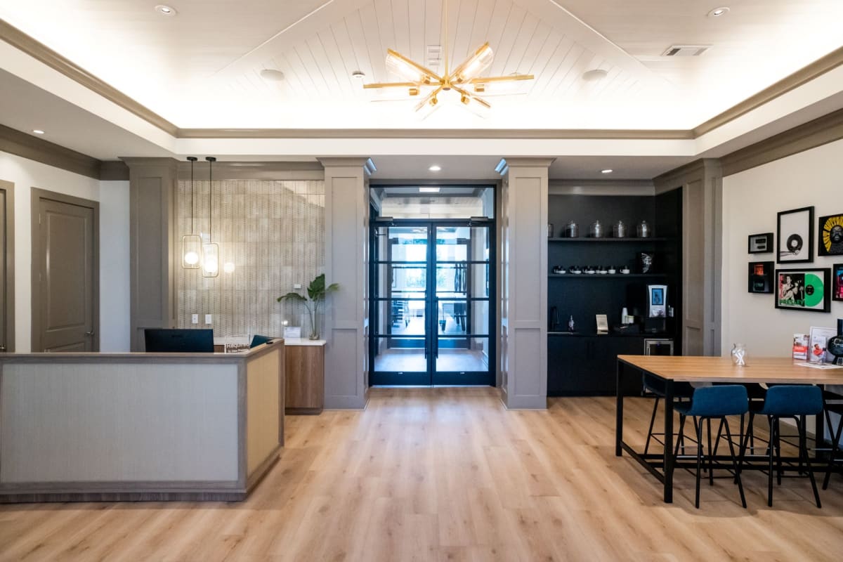 Apartments in Downtown Memphis | Grand Island Apartments